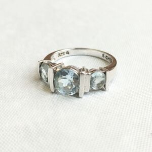 Sterling Silver Ring Aquamarine 6 Round
